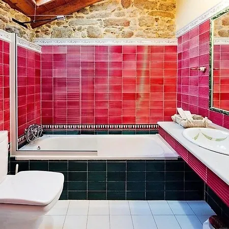 Casa Gasamans Lodge *